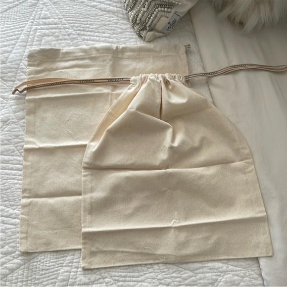 Tory Burch dust bag duster new fits shoes 14.5x12 - Picture 4 of 6